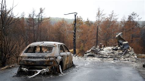 Wildfire roundup: A look at what’s burning across the country and who’s affected